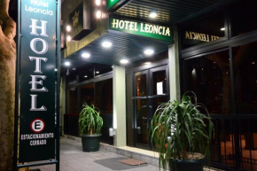 Гостиница Hotel Leoncia  Колония-Дель-Сакраменто